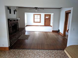 1600 Rowley St, Ely, IA 52227