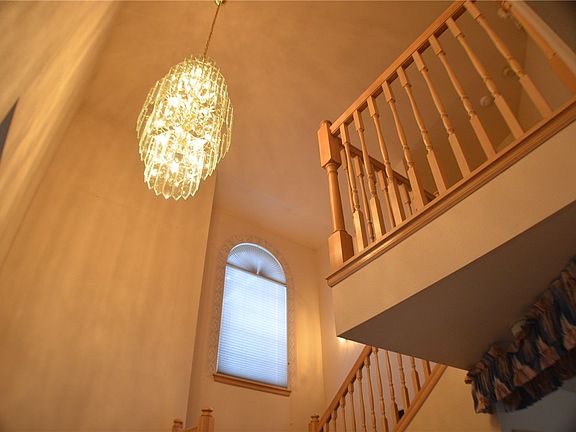 3rd image of 1516 205th Street Ct E
