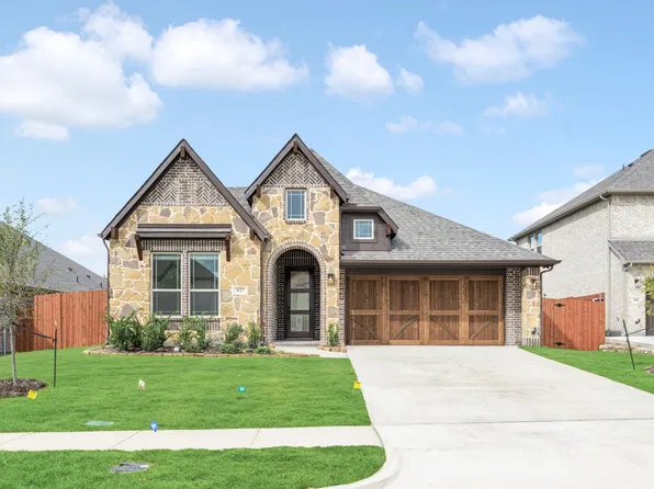 937 Cardinal Dr, Midlothian, TX 76065