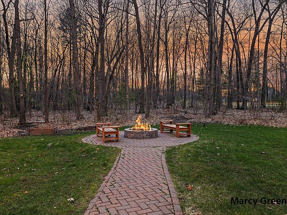 4th image of 16773 Stoneway Dr