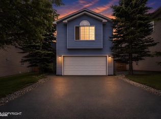 10955 Retreat Cir, Anchorage, AK 99515