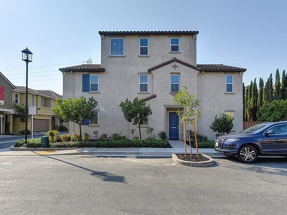 5th image of 2133 Camino Real Way