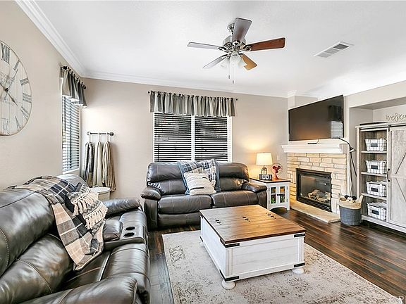 3rd image of 29418 Dakotah Ct