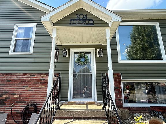 3rd image of 304 Juliann Dr