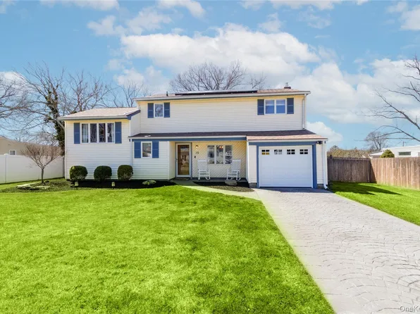 38 Fiesta Drive, Centereach, NY 11720