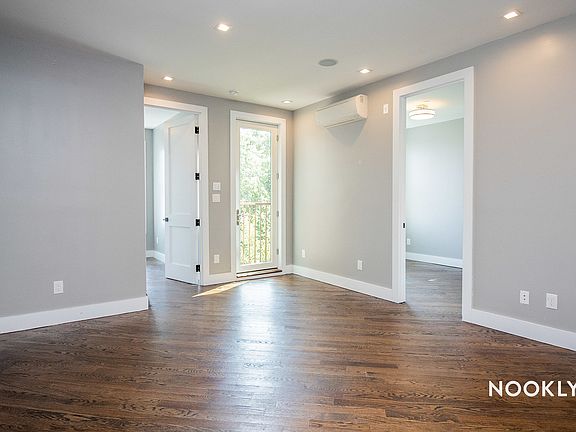 4th image of 76 Palmetto St #2B