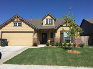 11107 N 145th East Pl, Owasso, OK 74055