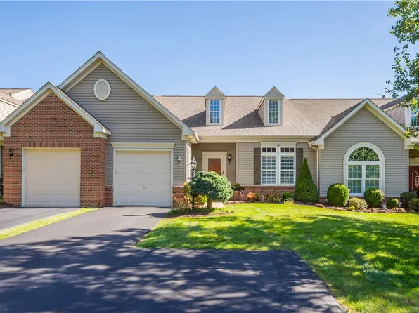 1110 Linden Vue Dr, Canonsburg, PA 15317