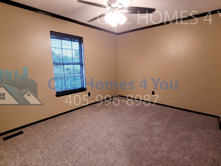 1504 Apollo Rd — Photo 11