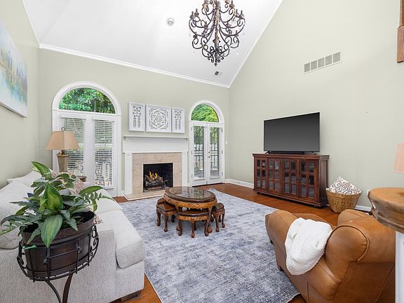 5th image of 6611 Rue Beaumonde Dr