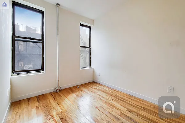 Rented by MAPT Residential LLC | media 16