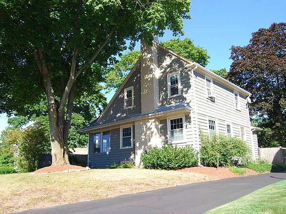 2nd image of 310 Wilson Ave