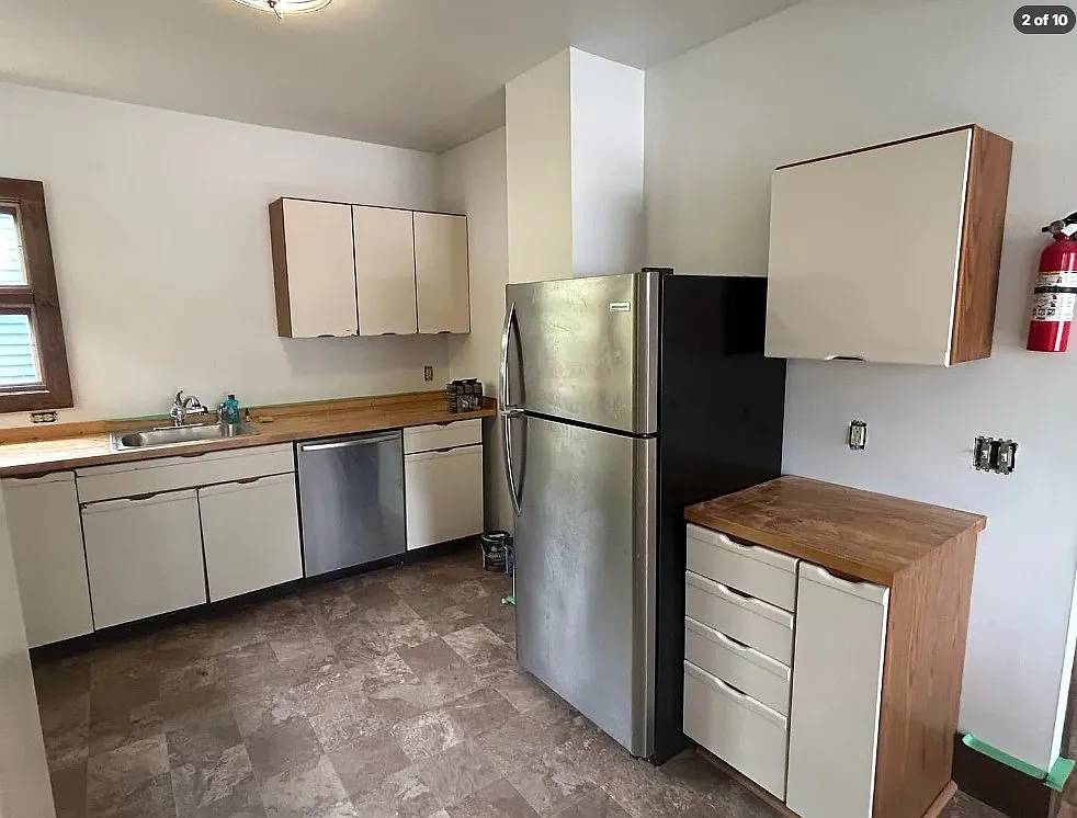 3 bed, 1.5 bath, 1100 sqft, $1,195 — Photo 4
