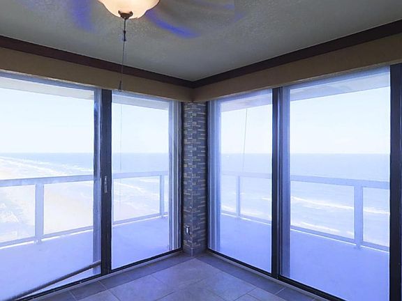 3rd image of 3000 N Atlantic Ave #S0