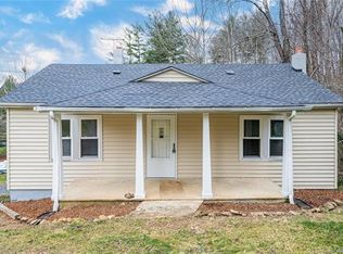 10 Hickory Tree Rd, Asheville, NC 28805