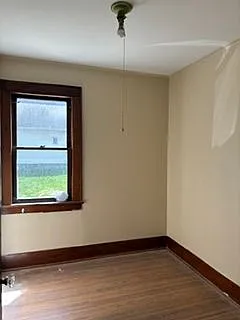 3 bed, 1.0 bath, 1213 sqft, $1,550 — Photo 4