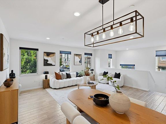 3rd image of 298 Adeline Pl Unit 6