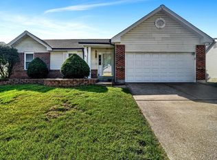 638 Oak Springs Trail Dr, Ballwin, MO 63021