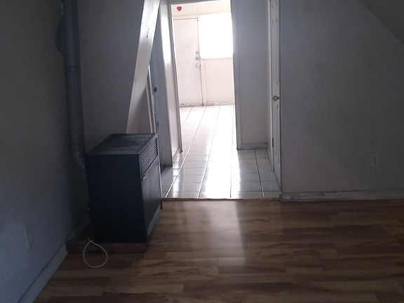 3rd image of 10454 S Avenue H #2