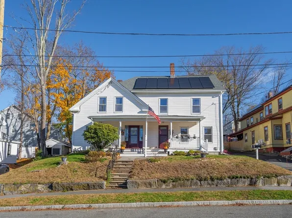 33 High St, Ware, MA 01082