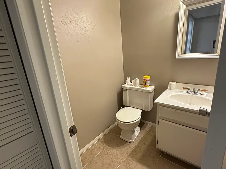 505 Running Brook Rd — Photo 6