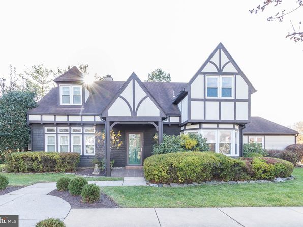 901 Mill Pond Rd, Frederick, MD 21701