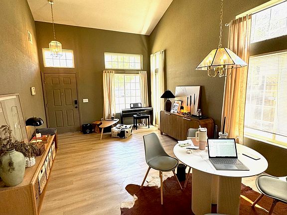 5th image of 1481 Heatherfield Way