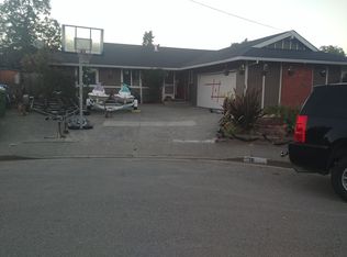 16 Betty Ct, Petaluma, CA