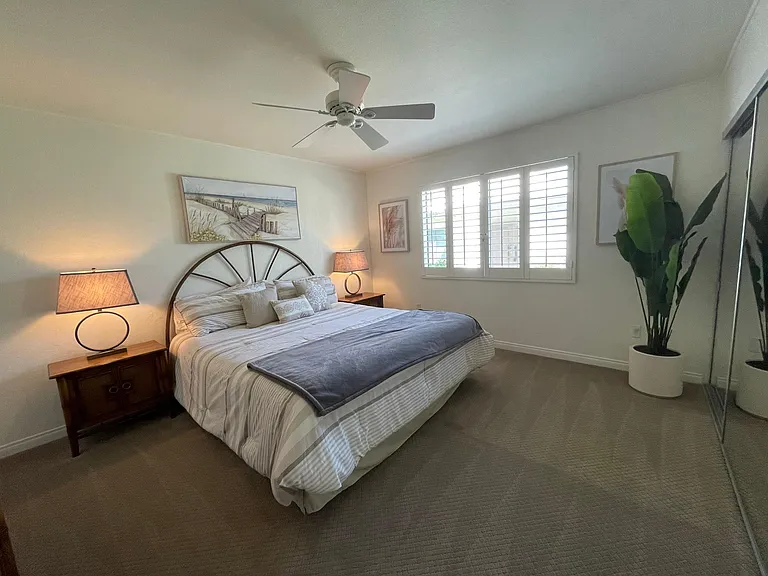 142 Avenida Las Palmas — Photo 10