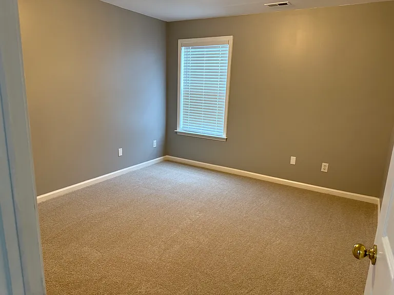 5517 Keowee Way — Photo 12