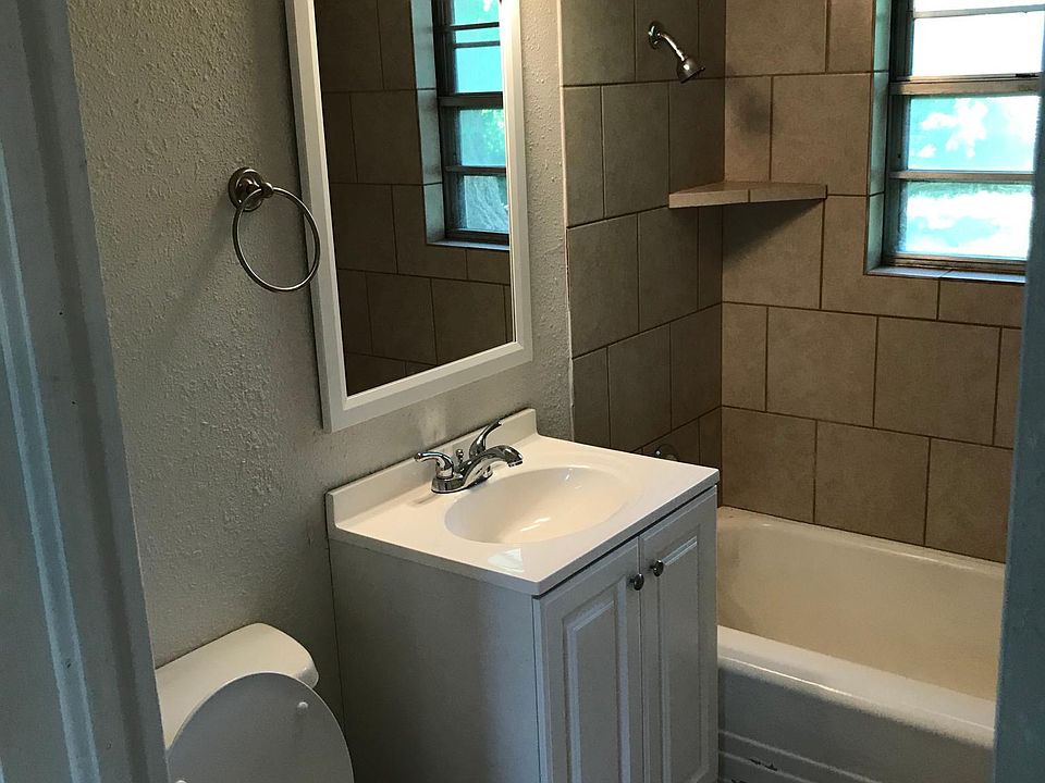 1st image of 2336 Eagle Dr