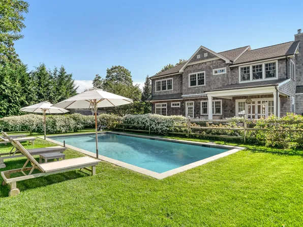8 Cozzens Ln, Amagansett, NY 11930