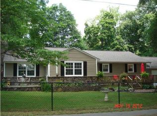 331 Pledger St, La Fayette, GA 30728