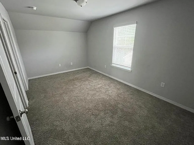 13151 Turtle Creek Pkwy — Photo 9