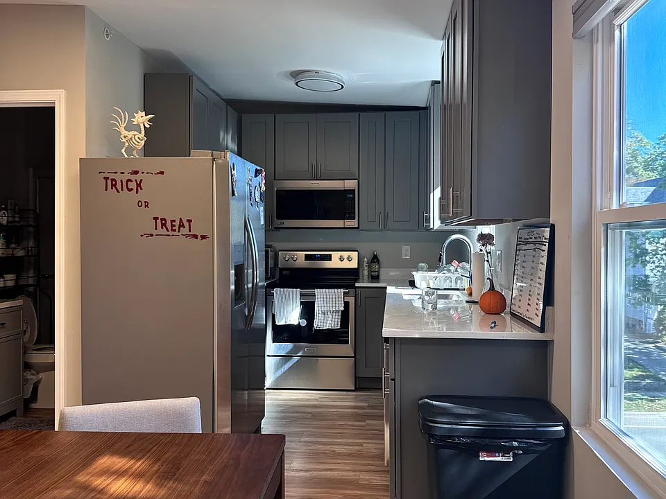 1006 Packard St #3