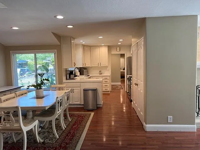553 Bonita Ave — Photo 17