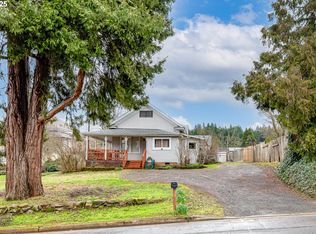 1630 S 6th St, Cottage Grove, OR 97424