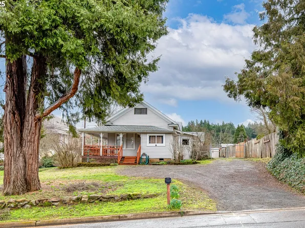 1630 S 6th St, Cottage Grove, OR 97424