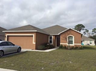 1093 Brenton Manor Dr, Winter Haven, FL 33884