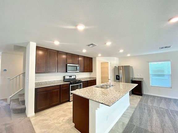 2nd image of 8175 Seminario Ave