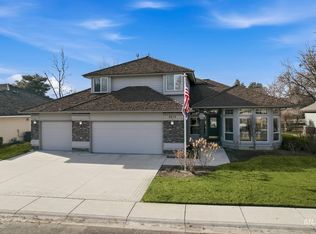 6273 N Fair Oaks Pl, Garden City, ID 83703