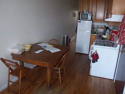 Rented by Maximus Realty Group | media 28