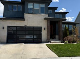 572 N 220 E, Vineyard, UT 84059