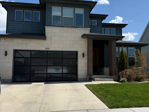 572 N 220 E, Vineyard, UT 84059