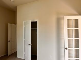 422 Greenhaven Dr, Seagoville, TX 75159