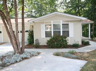 105 White Oak Cir, Crossville, TN 38555
