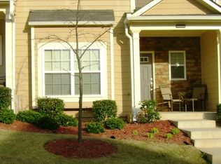 2464 Suwanee Pointe Dr, Lawrenceville, GA 30043