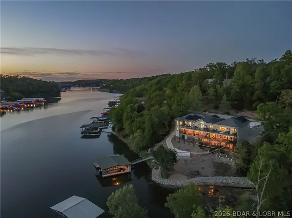 353 Wedge Wood Dr, Camdenton, MO 65020