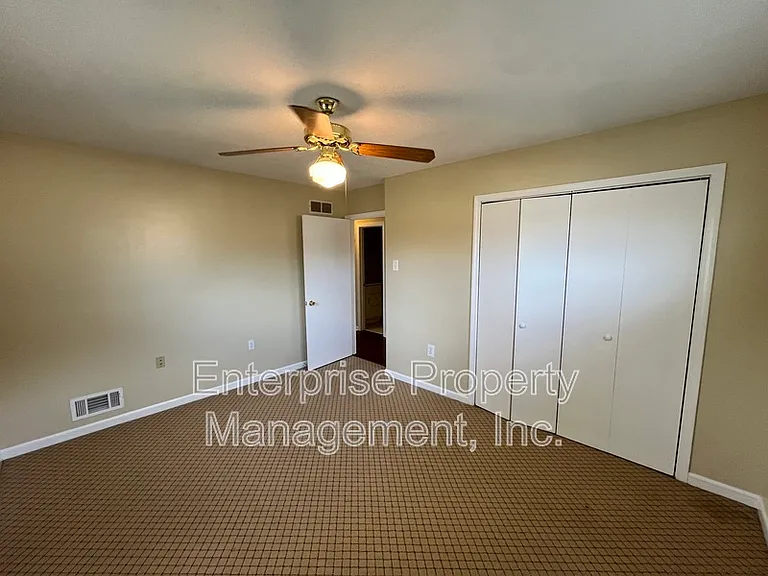 6967 Dawnhill Rd — Photo 19