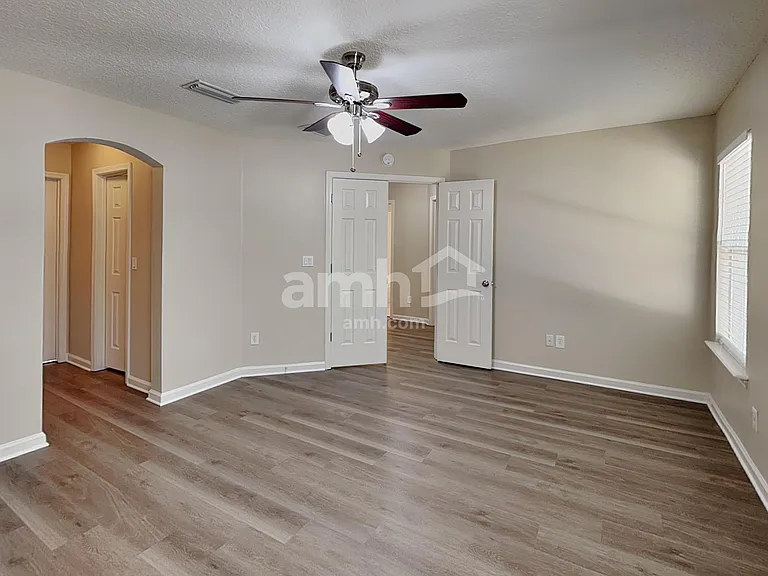 3631 Silver Bluff Blvd — Photo 8